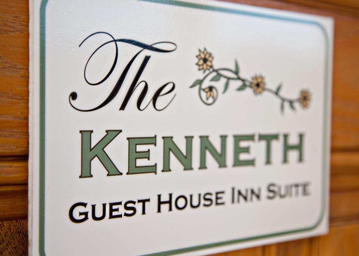The Guest House Inn On Courthouse Square Hinton ภายนอก รูปภาพ